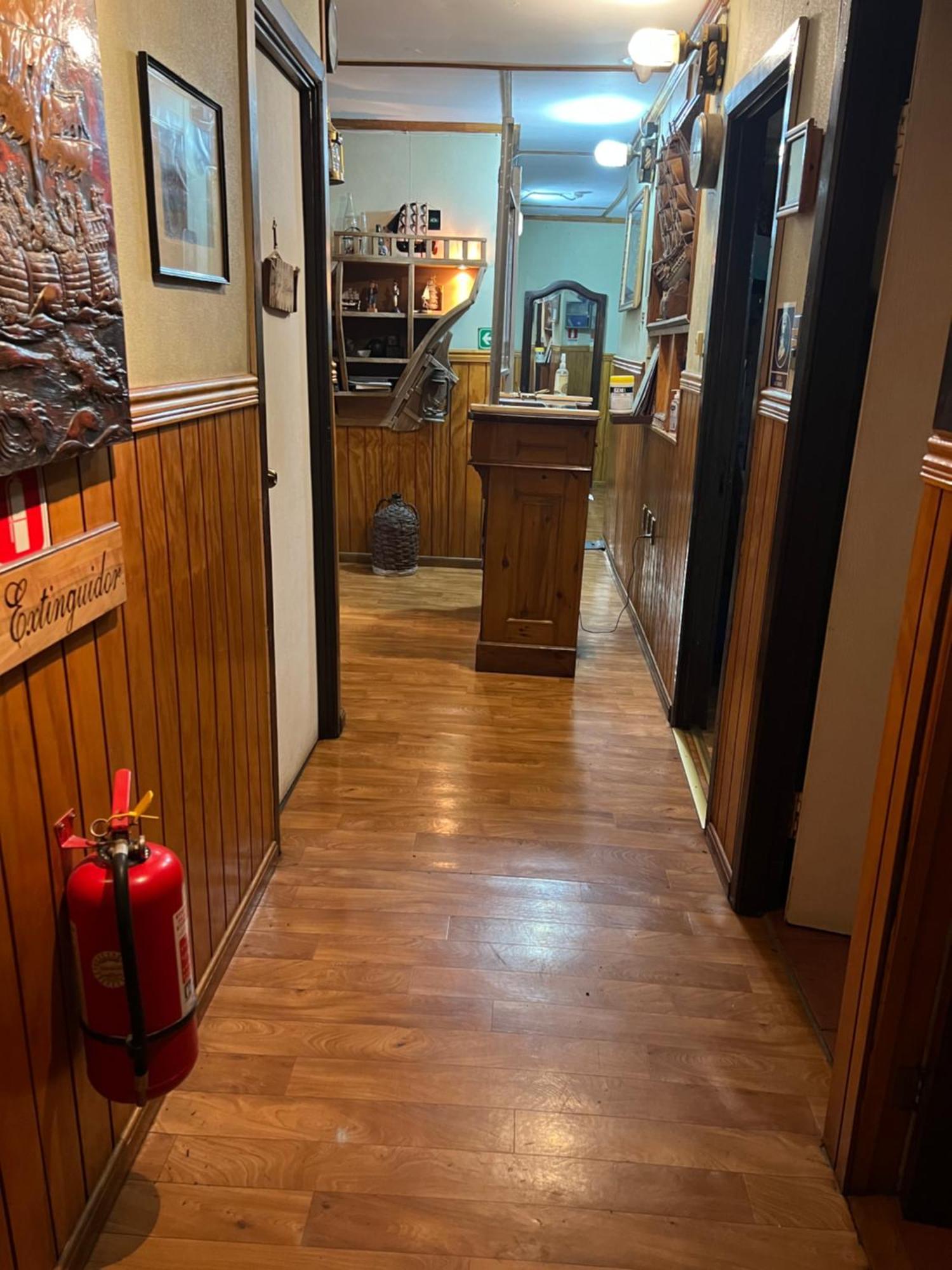Hostal Victoria Punta Arenas Zewnętrze zdjęcie